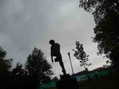 Klättraren av Björn Therkelson. Trädgårdsföreningen söndag 28 juli 2013 kl 19:59.