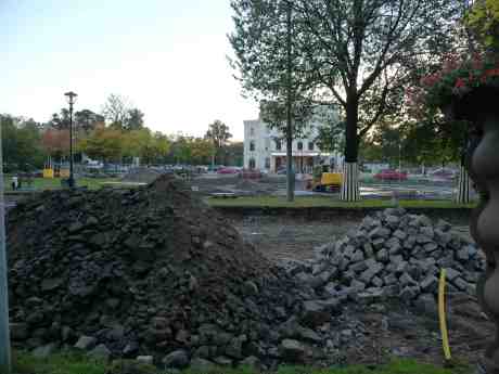 Vackra Vägen väcktes till liv efter sin Törnrosasömn endast för att skändas och dödas. Södra Vägen onsdag 18 september 2013 kl 18:11.